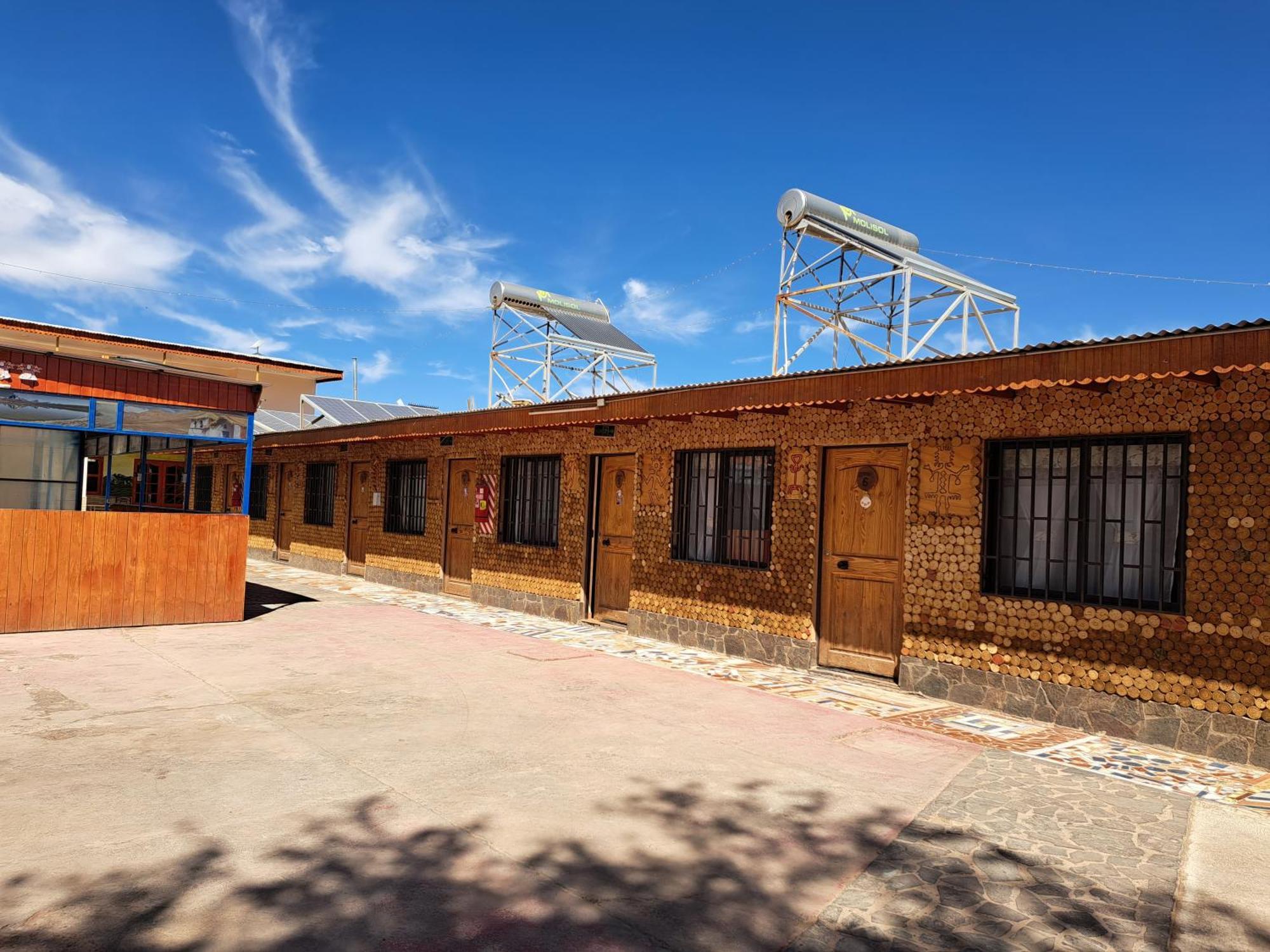 Hostal El Amigo Lucho Сан-Педро-де-Атакама Экстерьер фото