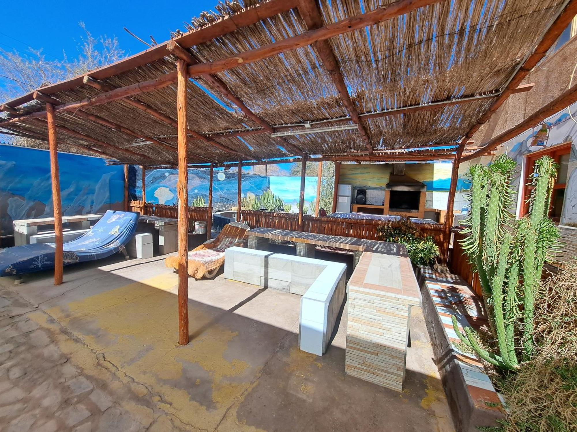 Hostal El Amigo Lucho Сан-Педро-де-Атакама Экстерьер фото
