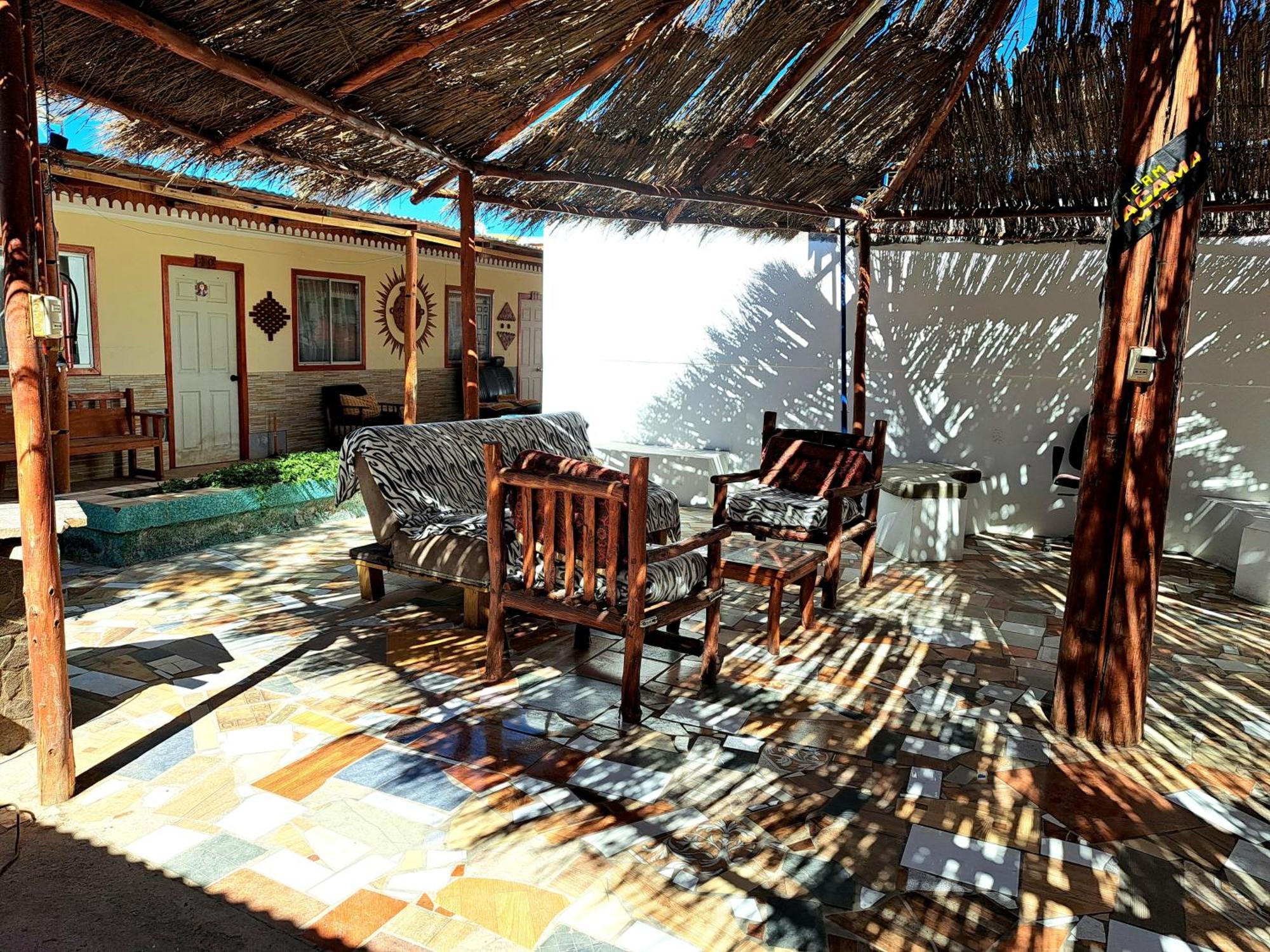 Hostal El Amigo Lucho Сан-Педро-де-Атакама Экстерьер фото