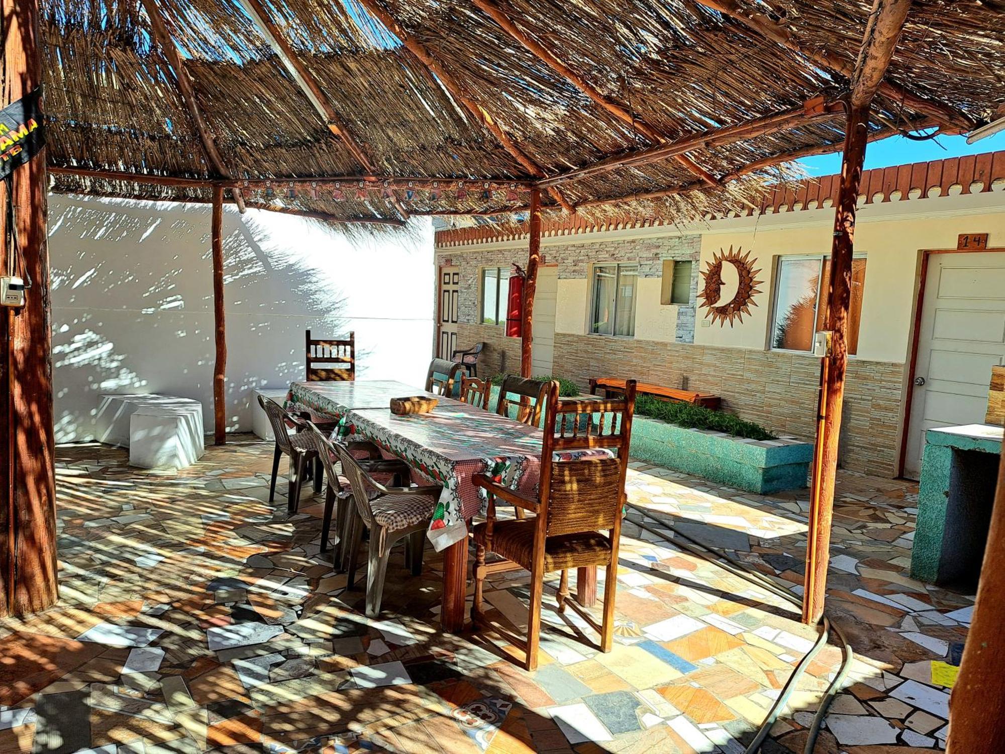 Hostal El Amigo Lucho Сан-Педро-де-Атакама Экстерьер фото