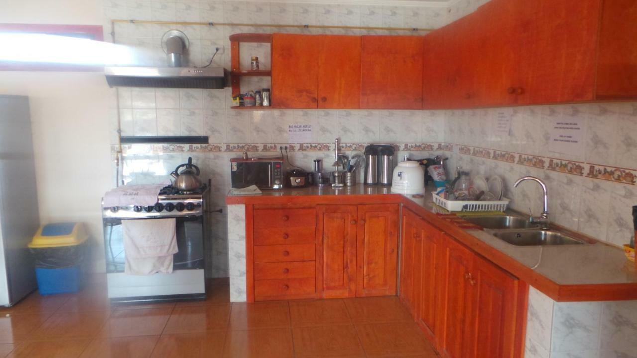 Hostal El Amigo Lucho Сан-Педро-де-Атакама Экстерьер фото